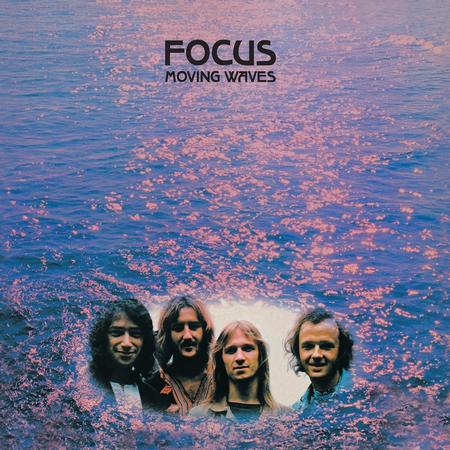 Focus - Moving Waves