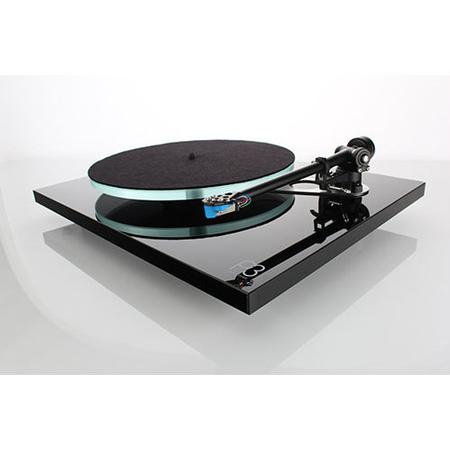 Rega - PLANAR 3 TURNTABLE
